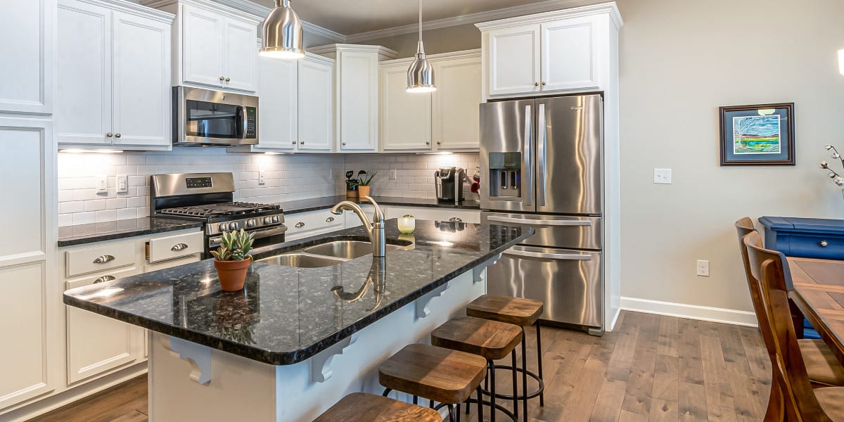 What You Need to Know Before Buying a Refrigerator